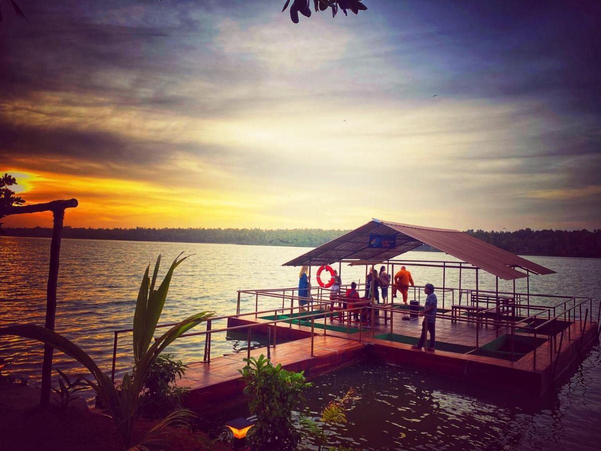 Vishram Village Varkala Bagian luar foto